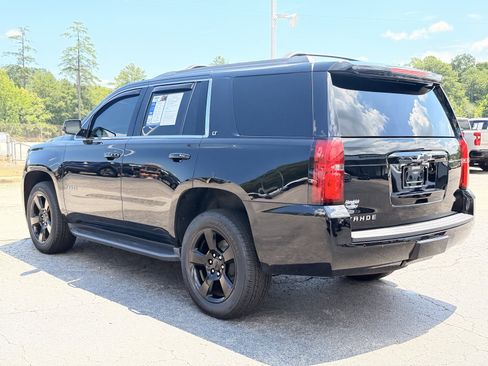 Used 2017 Chevrolet Tahoe LT w/ Luxury Package AWD/4WD image 11