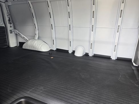 New 2025 GMC Savana 2500 Extended w/ Driver Convenience Package image 23