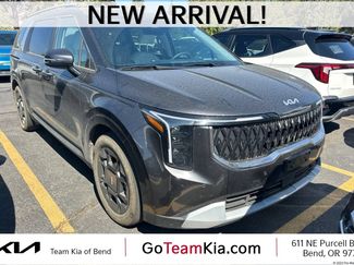 Used 2025 Kia Carnival EX FWD video 1