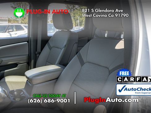 Used 2023 Chevrolet Colorado ZR2 w/ ZR2 Convenience Package III AWD/4WD image 11