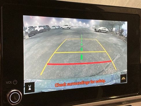 Certified 2025 Toyota Camry SE w/ Convenience Package image 22