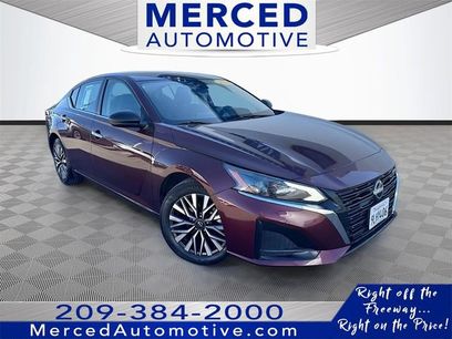 Used 2024 Nissan Altima 2.5 SV