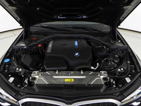 Used 2023 BMW 330e w/ Driving Assistance Package RWD image 6