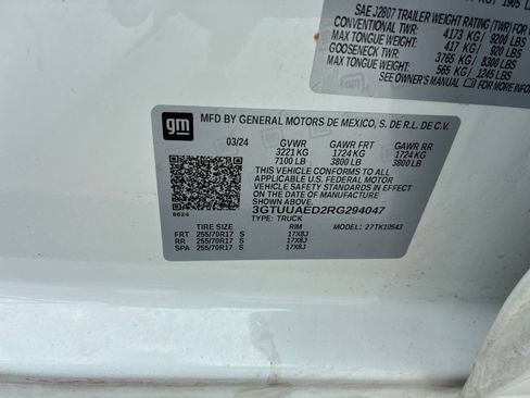 Used 2024 GMC Sierra 1500 Pro w/ Pro Value Package AWD/4WD image 40
