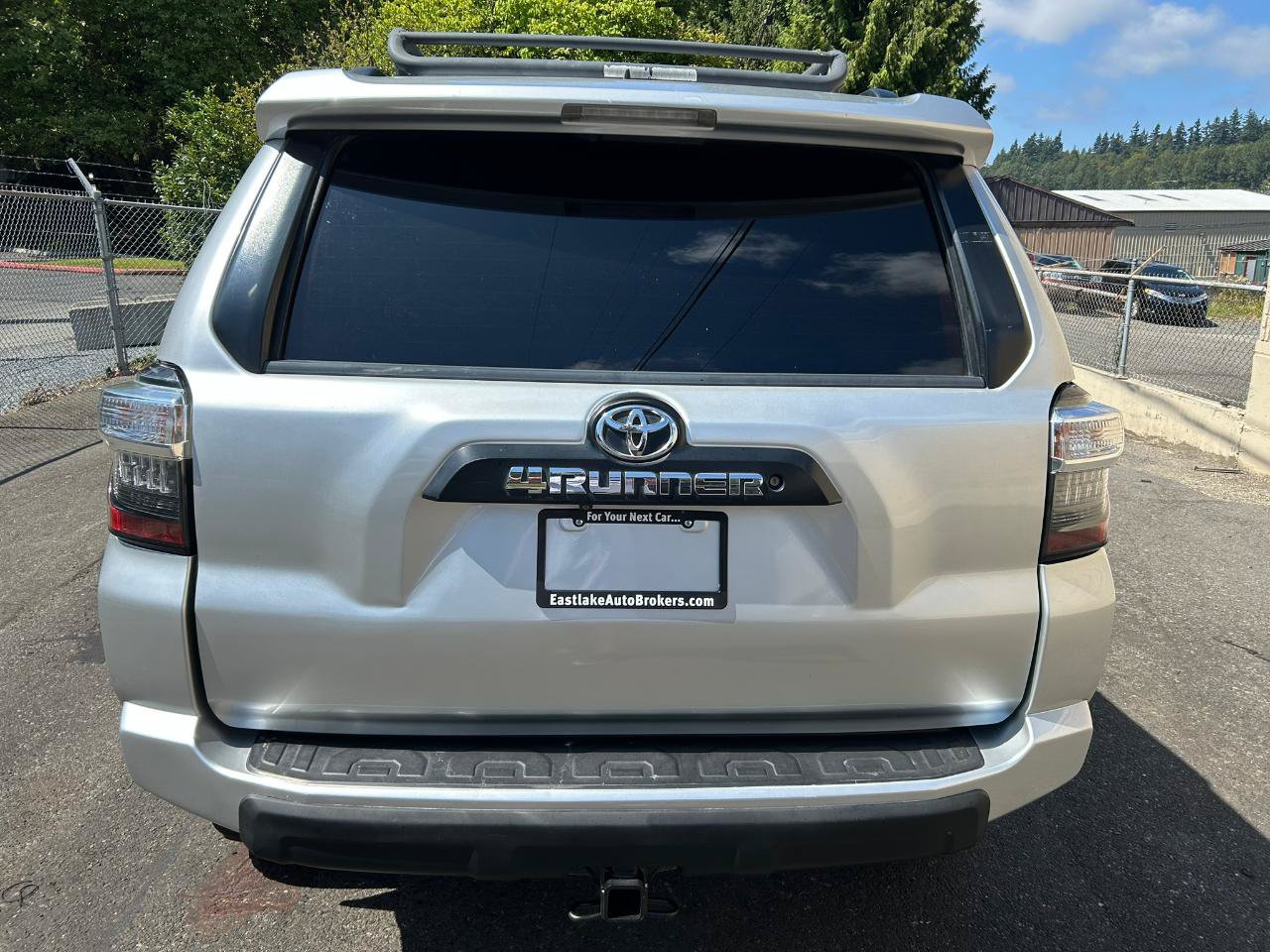 Used 2015 Toyota 4Runner Trail Premium AWD/4WD image 6