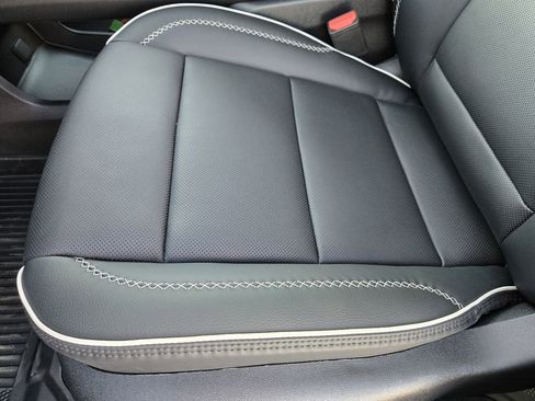 New 2026 GMC Acadia Denali w/ Super Cruise Package image 16