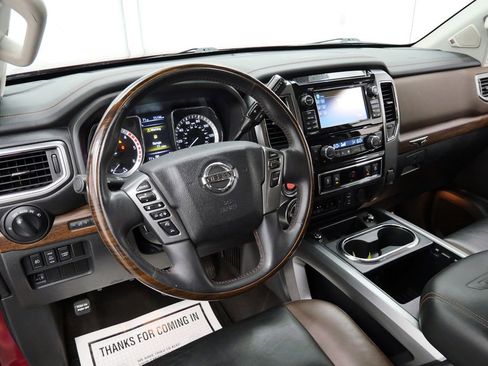 Used 2017 Nissan Titan Platinum Reserve AWD/4WD image 12