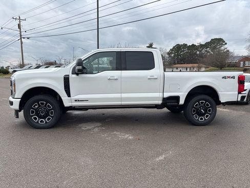 New 2026 Ford F250 Platinum image 5