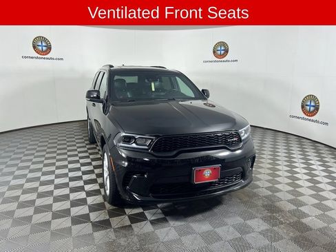 Used 2025 Dodge Durango GT AWD/4WD image 19