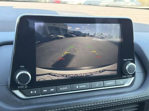 Certified 2023 Nissan Rogue S image 16