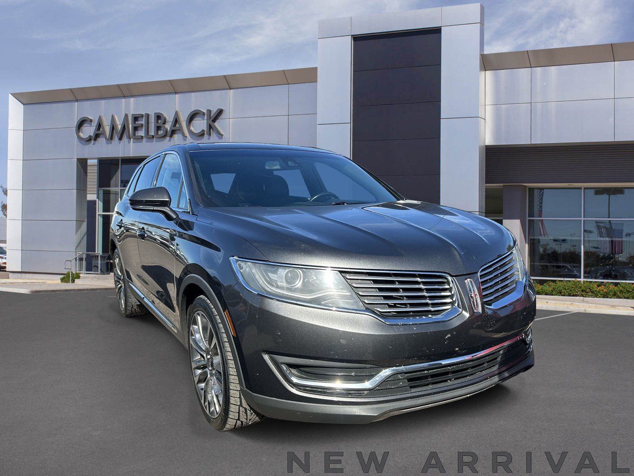Used 2017 Lincoln MKX Reserve w/ Lincoln MKX Climate Package AWD/4WD image 3