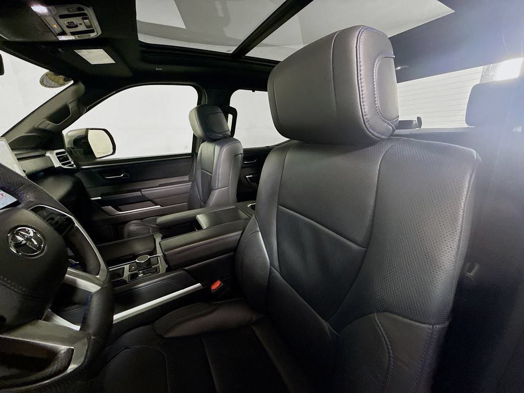 Used 2025 Toyota Tundra Platinum AWD/4WD image 21