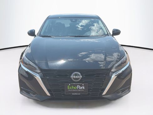 Used 2023 Nissan Altima 2.5 S FWD image 2