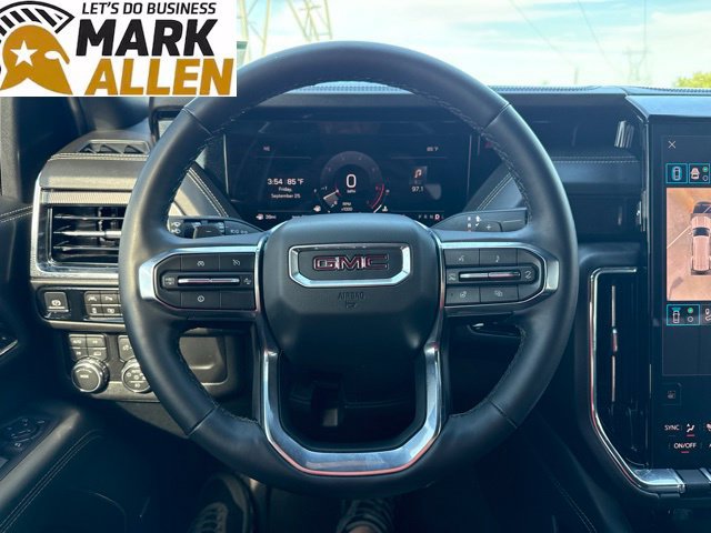 Used 2026 GMC Yukon Elevation AWD/4WD image 12
