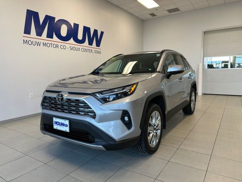 Used 2025 Toyota RAV4 Limited w/ Advanced Technology Package AWD/4WD image 2