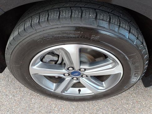 Certified 2021 Ford Edge SEL w/ Convenience Package FWD image 4