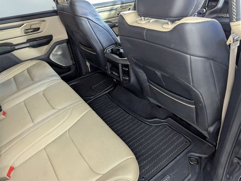 Used 2019 RAM 1500 Limited image 31