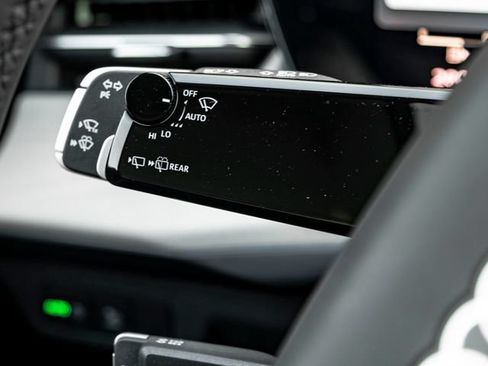 New 2026 Audi Q3 quattro 2.0T AWD/4WD image 21