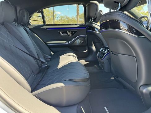 New 2026 Mercedes-Benz S 580 4MATIC Sedan image 18