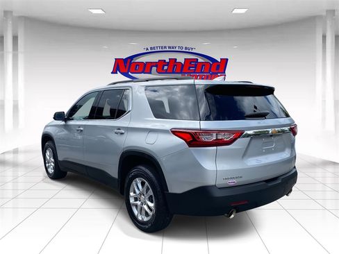 Used 2021 Chevrolet Traverse LT image 5