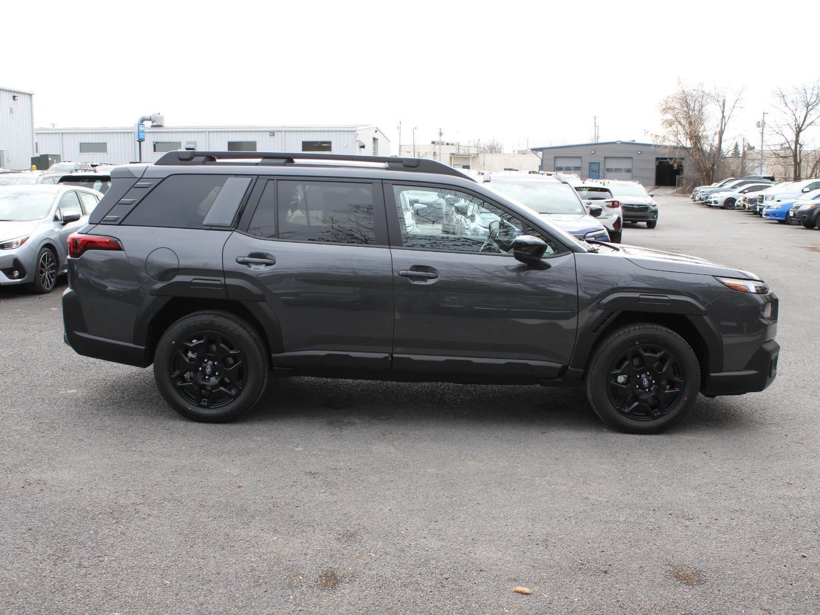New 2026 Subaru Outback Limited w/ Premium/Limited Plus Package AWD/4WD image 4