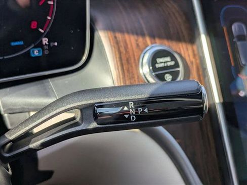 New 2026 Mercedes-Benz GLC 300 image 11