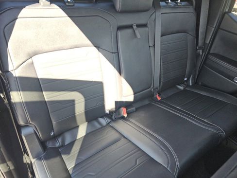 New 2025 Ford Ranger Lariat w/ Trailer Tow Package image 21