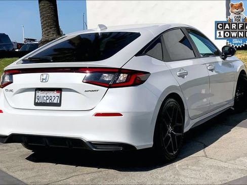 Used 2025 Honda Civic Sport image 13