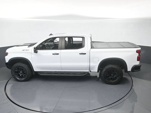 Used 2024 Chevrolet Silverado 1500 ZR2 w/ Technology Package AWD/4WD image 58