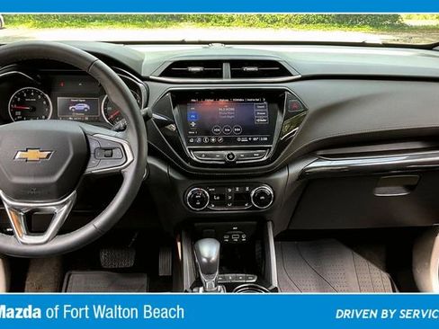 Used 2021 Chevrolet TrailBlazer ACTIV w/ Sun and Liftgate Package AWD/4WD image 9