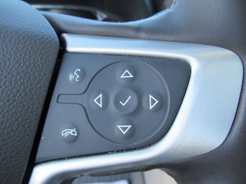 Used 2023 GMC Acadia SLT w/ Technology Package image 27