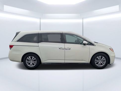 Used 2017 Honda Odyssey EX-L image 2