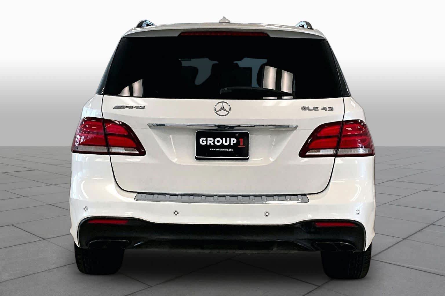Used 2017 Mercedes-Benz GLE 43 AMG 4MATIC image 4