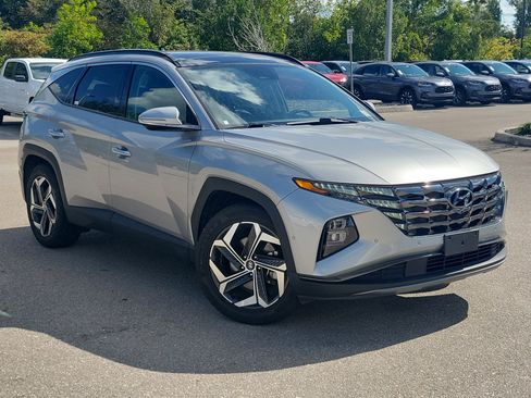 Used 2024 Hyundai Tucson Limited image 31