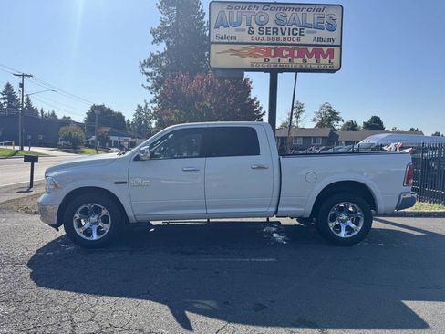 Used 2018 RAM 1500 Laramie w/ Convenience Group image 4