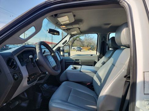 Used 2016 Ford F250 XL w/ Power Equipment Group image 16