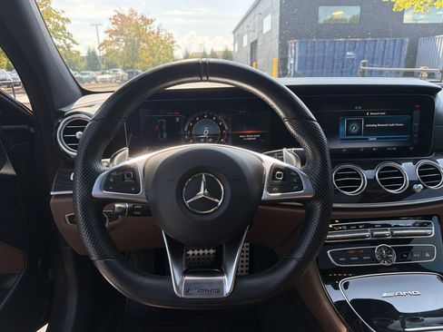 Used 2018 Mercedes-Benz E 63 AMG S image 17