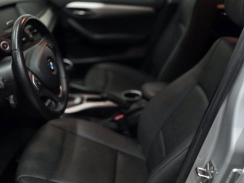 Used 2015 BMW X1 sDrive28i image 14