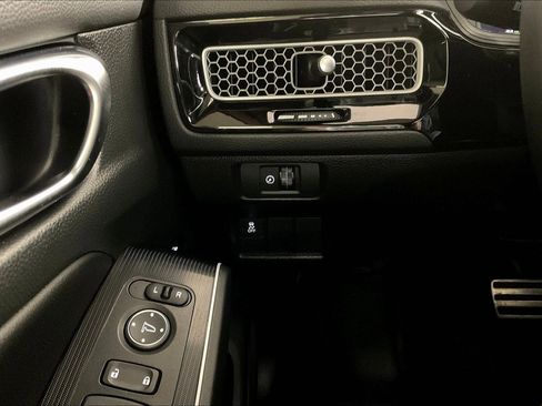 Used 2025 Honda Civic FWD Hybrid Sedan image 15