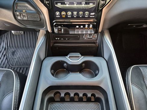 Used 2019 RAM 2500 Laramie image 39