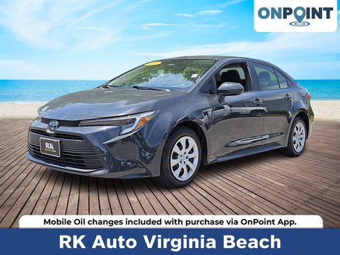 Used 2024 Toyota Corolla LE FWD image 1