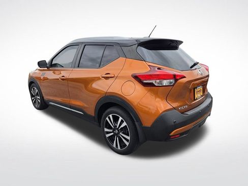 Used 2020 Nissan Kicks SR FWD image 5