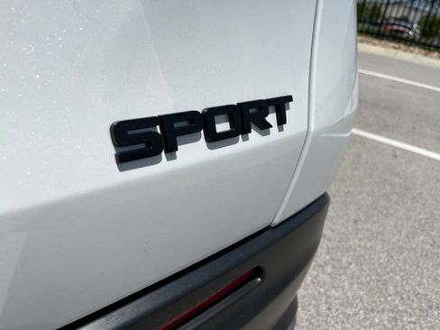 Used 2027 Honda HR-V Sport image 9