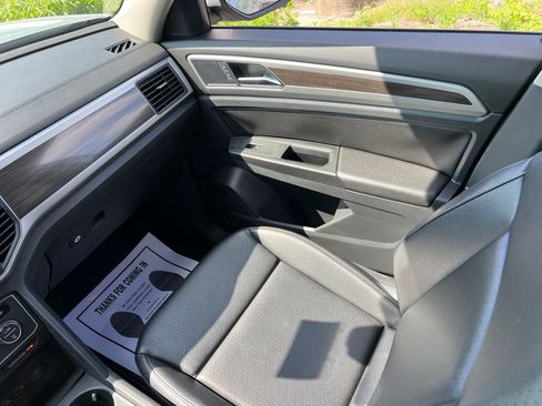 Used 2018 Volkswagen Atlas SE FWD image 27
