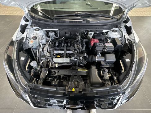 Used 2023 Nissan Kicks SR w/ SR Premium Package FWD image 33