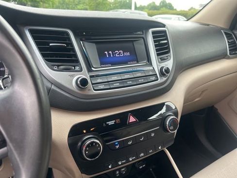Used 2016 Hyundai Tucson Sport AWD/4WD image 25