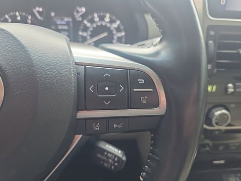 Used 2022 Lexus GX 460 Premium w/ Accessory Package image 21