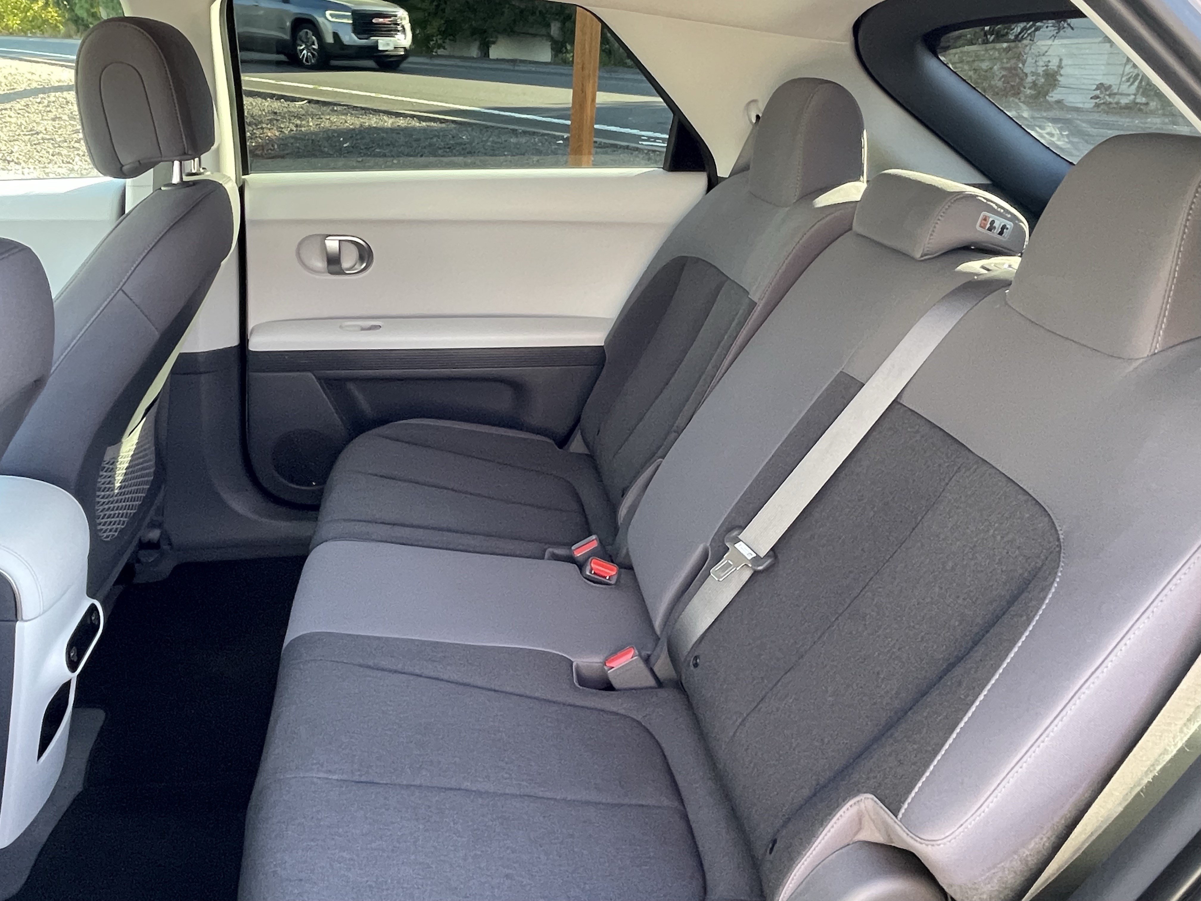 Certified 2024 Hyundai Ioniq 5 SEL AWD/4WD image 14