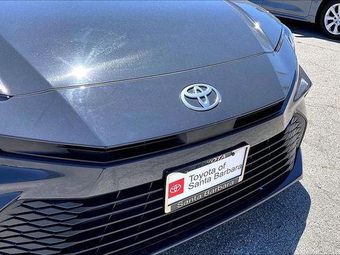 Used 2025 Toyota Camry LE FWD image 32