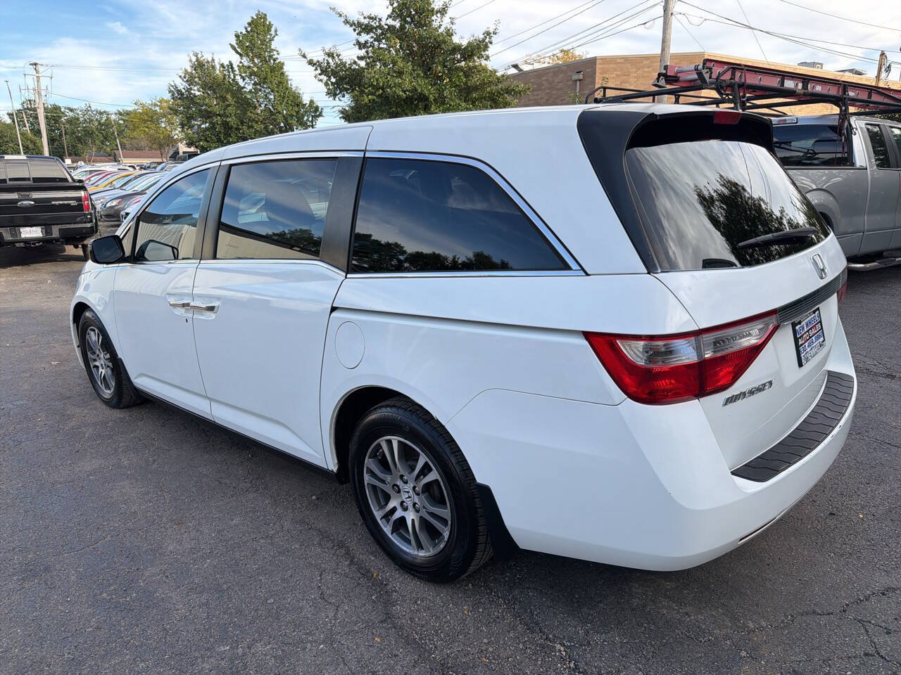 Used 2011 Honda Odyssey EX-L image 4